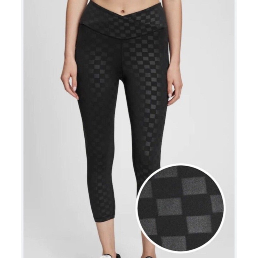 Nwt Women GapFit Sky High Rise Crossover Capri Leggings in Eclipse , Size L